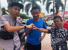 Bual bicara bikin pecah perut bersama asif, syahmi sazli dan yoe parey. Anak Kelate Sohor Dalam Youtube