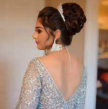 Your Ultimate Guide On How To Choose Best Bridal Hairstyle According To Face Shape Oval Face Hairstyles Bridal Hair Hairstyle