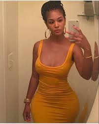 Pin On Rihanna
