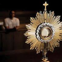 La Hora Santa Rezada En La Iglesia Tiene La Ventaja De La Presencia Del Senor En El Santisimo Sacramento La Hora Santa Santos Santisimo Sacramento