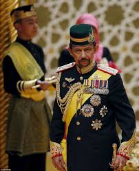 Check spelling or type a new query. Sultan Of Brunei S Son Prince Abdul Malik Gets Married In A Sea Of Gold Daily Mail Online