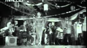 Mempunyai band atau dj yang berkualiti bukan sahaja mampu menghidupkan suasana sesebuah majlis perkahwinan tetapi juga dapat menghiburkan ahli keluarga kedua. Selamat Pengantin Baru Original Song Youtube