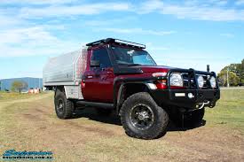 Landcruiser #toyota #79 if you enjoyed the video please be sure to like, comment and share! Toyota 79 Series Landcruiser Maroon Single Cab Coil Conversion 4x4 Airbags