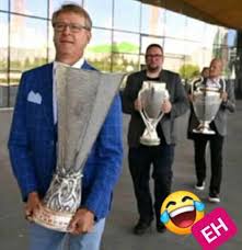 Football Vawulence HQ