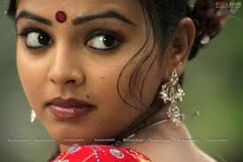 Sonia Suri Spicy Photos (High Resolution)