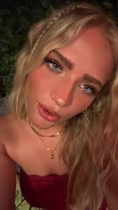 Kathryn Downs's Instagram, Twitter & Facebook