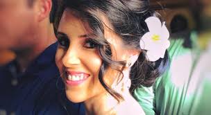 Μετά το τσουνάμι των αποκαλύψεων και τις επίσημες καταγγελίες στις οποίες έχουν προβεί γνωστές ηθοποιοί, σήμερα το πρωί κύπρια ηθοποιός ηλιάνα αραβή, αναφέρθηκε για την δική της εμπειρία. Vmz17 Z3pyod M