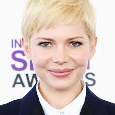 Michelle williams was the big get for the event and i'm assuming that she's wearing kate probably. 14 Times Michelle Williams Was The Ultimate Hair Muse