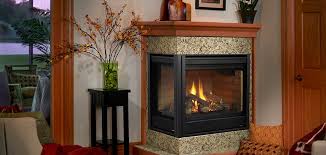 P Heatilator Corner Gas Fireplace Shown With Simon Front In Black P Gas Fireplace Corner Gas Fireplace Fireplace