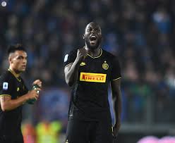 Learn all the details about lukaku (romelu menama lukaku), a player in inter for the 2020 season on as.com. Lautaro E Super Lukaku In Gol L Inter Supera A Fatica Il Brescia Juorno It
