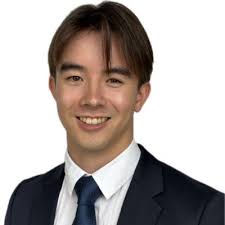 I'm incredibly happy to share that I received the prize for Best Overall  Student in the 2023 cohort with my graduation from the Bachelor of  Politics, Philosophy, and Economics.