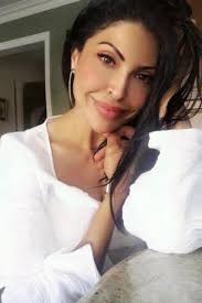 Follow my 👉🏻Instagram too @ https://www.instagram.com/urstheknockoutt/  and get entered automatically in a draw- to WIN a 2019 autographed Ursula  Stolf calendar !! Thank you all for your support! #ursulastolf #2019 #win  #free #