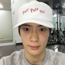 Yes ofc. One of the traits that everybody loves.. Someone who has high  sense of humor.. I love people who are so cool.. Not really so loud but u  know.. Some guys