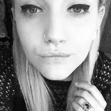 Ebony Wray's Instagram, Twitter & Facebook