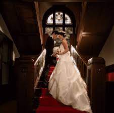 レトロな世界観を体験できる結婚式 | DRESSY (ドレシー)｜ウェディングドレス・ファッション・エンタメニュース