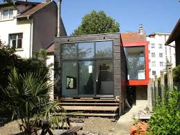 Bonne Idee D Extension Cube Bardage On L A D Ailleurs Visitee Aux Journees Archi A Vivre Extension Maison Bardage Maison Agrandissement Maison