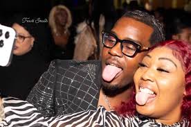 We Met Celebrity hair stylist Jonathan Wright OKC Hair expo He was cool ASF  the whole show was 🔥🔥🔥and I met the News 9 reporter Alexis Young.  Celebrity OK Beauty & Hair