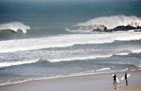 The best wind direction is from the south southeast with some shelter here from southwest winds. Top 10 Surfing Beaches In Cornwall