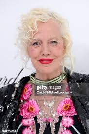 5,327 Ellen Michael Photos & High Res Pictures