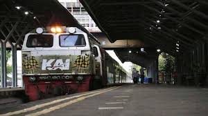 Check spelling or type a new query. Syarat Perjalanan Pakai Kereta Api Dari Surabaya Saat Masa Larangan Mudik 6 17 Mei 2021 Surya