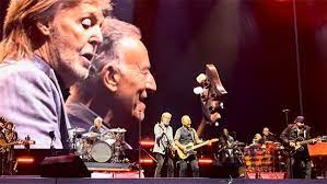 Bruce Springsteen invita a Paul McCartney (The Beatles) en su inolvidable  segundo concierto de Liverpool - MariskalRock.com : MariskalRock.com