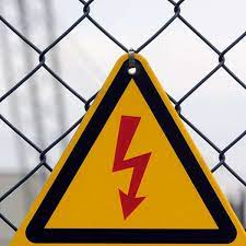 Noun masculine stromausfall m (genitive stromausfalls, plural der stromausfall. Grosser Stromausfall Im Mk Haushalte Zwei Stunden Lang Im Dunkeln Ludenscheid