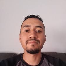 Daniel Bustillos's Instagram, Twitter & Facebook