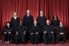 🚨 BREAKING: SUPREME COURT STRIKES DOWN BIDEN-HARRIS TITLE IX RULE 🚨 In a 5-4  decision, the U.S. Supreme Court has blocked the Biden-Harris  administration's rewrite of Title IX. The rejected policy would