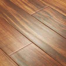 Pergo Take Home Sample Hawaiian King Koa Laminate Flooring 5 In X 7 In Pe 122712 The Home Depot Crullcrem Romperswomen Tk Flooring Walnut Laminate Flooring Laminate Flooring