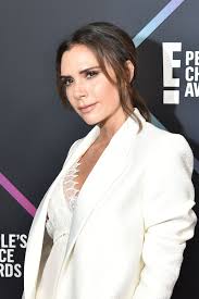 The choice (2016) cast and crew credits, including actors, actresses, directors, writers and more. Victoria Beckham Reveals Her Secret For Keeping Her Skin Hydrated Vogue Paris