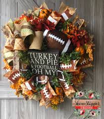 Round wreaths came into play in ancient rome, where victorious warriors would wear wreaths or coronas on their heads as a symbol of honor. Pin On Trendy Tree Custom Wreath Designer Creations