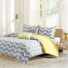 Stylish king & double size with pillow covers, in a range of contemporary & classy designs. Twin Twin Xl 4 Piece Chevron Stripes Comforter Set In Gray White Yellow Fastfurnishings Com