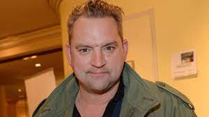 Benny beimer zurück in der lindenstraße. Lindenstrasse Toter Benny Beimer Kehrt Zuruck Gala De