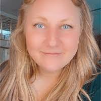 Jaclyn Strange's Instagram, Twitter & Facebook