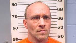 Wisconsin fugitive lived in bunker for 3 years to avoid police