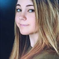 Alexandra Ash's Instagram, Twitter & Facebook