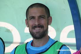 Ovacionada vuelta a Salamanca para David Lázaro