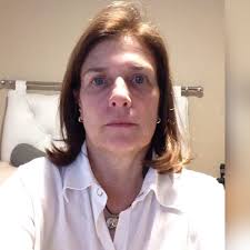 Dra. Andrea Moreira Pires Fayad , Dermatologista em Rio de Janeiro