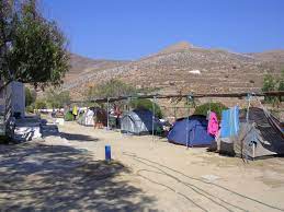 Η λίστα αυτή δε βασίζεται σε αντικειμενική βαθμολόγηση συγκεκριμένων παροχών και εγκαταστάσεων, παρά μόνο στην υποκειμενική βαθμολόγηση των μελών σε 4 βασικά κριτήρια: Kampingk Libadi Kampingk Sth Folegando Kyklades