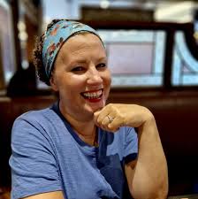 SIX MONTHS POST TRANSPLANT TODAY... Slowly getting there. Still not used to  the curly hair though 😅 #stemcelltransplant #multiplemyeloma #bloodcancer