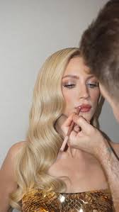 ariana_greenblatt for @behindtheblinds 🫶🏼 Interview by @gabylolos  Photography by Morgan Maher morgan.maher Fashion by Carolina Orrico  @carolinaorrico EIC Michael Marson @badmickey Casting by Imagemachine Cs  @imagemachine_cs Hair by Glen Oropeza ...