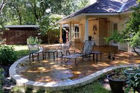 Here we offer suburban living convenient to dallas, close to shopping, movies and restaurants. Habitat Landscapes At Grow It Land Designs Irving Tx Us 75063 Houzz