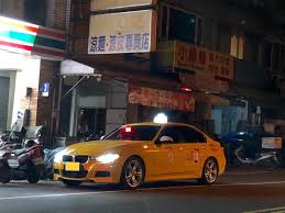 每日一車 寶馬 計程車bmw 320i sedan m sport 1997c c inline 4 cylinder 每日一車 寶馬 計程車bmw 320i sedan m sport 1997c c inline 4 cylinder turbo sedan bmw 3