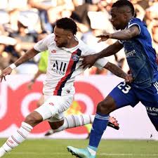Psg se impuso al racing de estrasburgo en la cancha del parc des princes (afp) Neymar Jeered And Insulted But Scores Stunning Late Winner On Psg Return