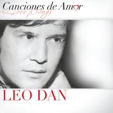 Siempre Estoy Pensando en Ella by Leo Dan