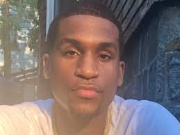 Priscilla Darosa and Robert Goldsmith's Wedding Website