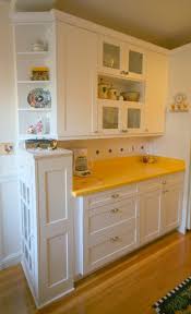 Jun 18 2020 explore kitchenideas s board red kitchens followed by 37006 people on pinterest. Ultracraft Napoli Arctic White With Corian Sun Countertop Not In Current House But Someday When I Buy A Cot Yellow Kitchen Kitchen Countertops Kitchen Design
