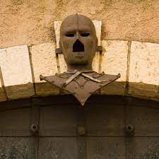 All that remains now is. Who Was The Man In The Iron Mask History