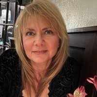 Lynn Terhune's Instagram, Twitter & Facebook