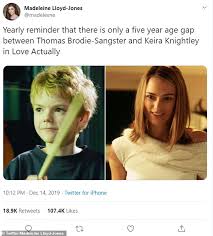 Love Actually Fans In Shock As Viral Tweet Resurfaces Love Actually Wtf Fun Facts Fun Facts